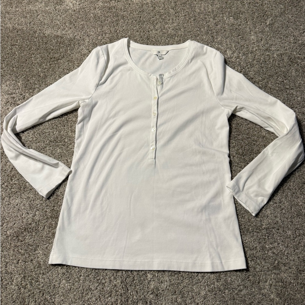 Banana Republic long sleeve with buttons